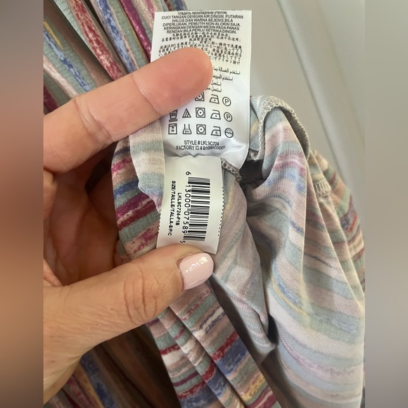 BCBG striped plunging romper size small - Picture 4 of 5